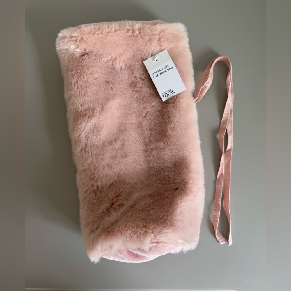 Lunar Pink Faux Fur Wine Bag Gift Bag Wine Bottle NWT Valentine Birthday
